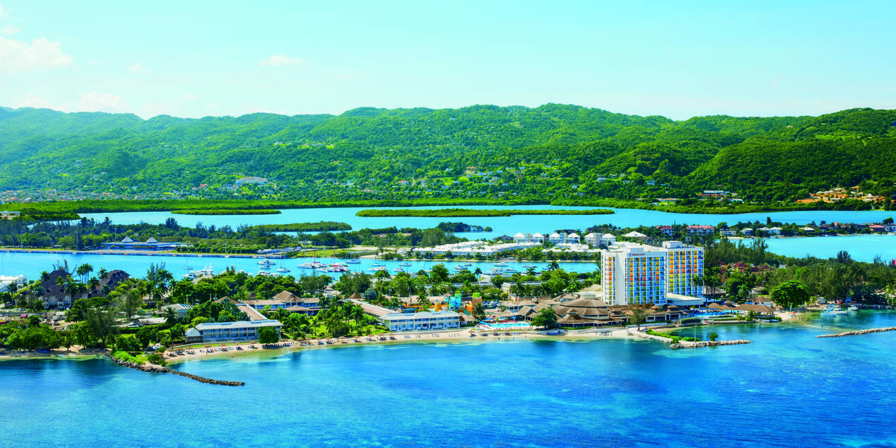 Sunscape Resorts & Spas