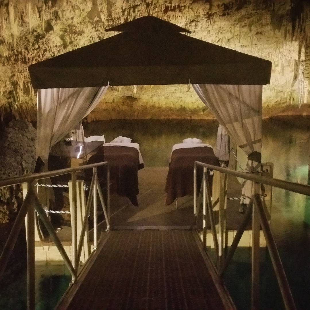 Massage in Cave, Natura Spa, Grotto Bay Beach Resort in Bermuda